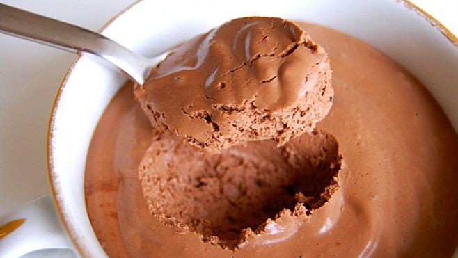 Réaliser une mousse au chocolat maison