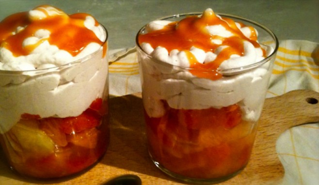 Réaliser une salade maison agrumes mousse grenade